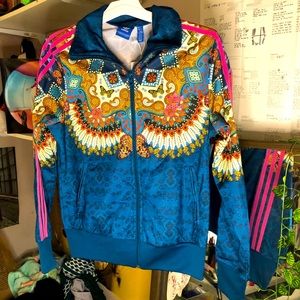 Brand new adidas jacket size M